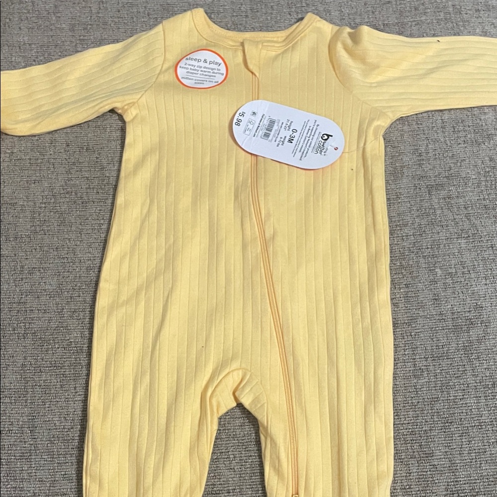 Wonder Nation Soft Yellow Footie